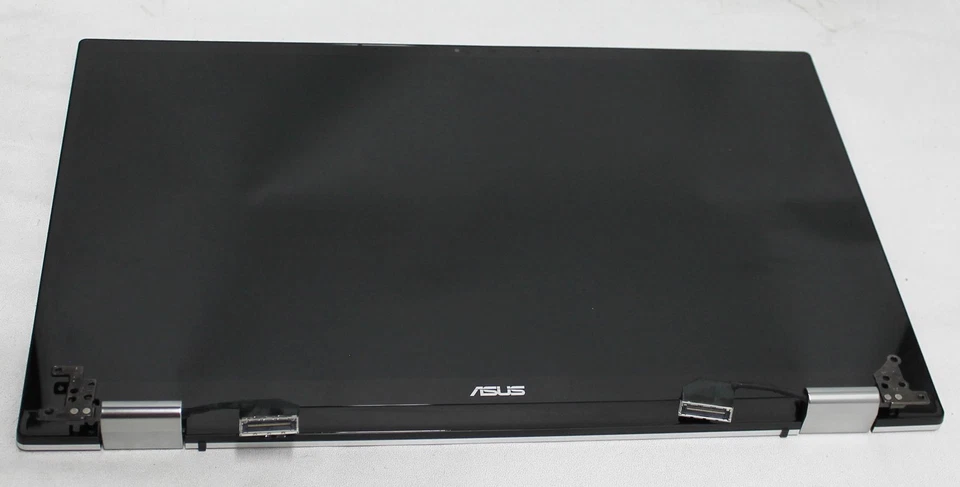 90NB0SC1-R21001 -ASUS UX564EH-2G 15.6 FHD G T WV CON CUBIERTA "GRADO A" Foto 1 de 1