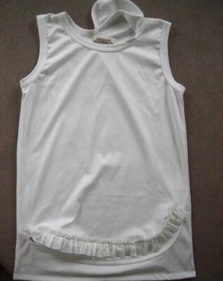 Comme Des Garcons AD2013白色不对称褶边上衣 — 第 1/4 张图片