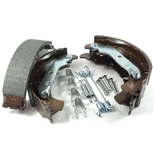 REAR BRAKE SHOES & FITTING KIT FITS: FORD FIESTA MK6 02-08 WITH 8" DRUM SFK0035A - Picture 1 of 2