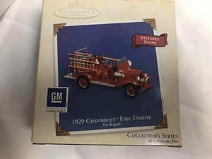 NUEVO Hallmark Ornament 1929 GM Chevrolet camión de bomberos primero en serie fundido a presión 2003 - Imagen 1 de 4