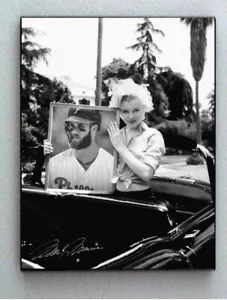 Framed Marilyn Monroe holding Philadelphia Phillies Bryce Harper faux signed - Picture 1 of 1