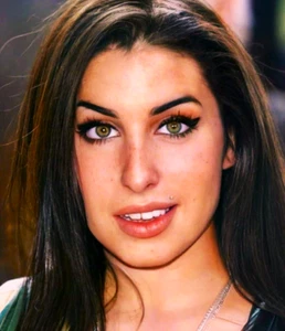 AMY WINEHOUSE - REFRIGERATOR PHOTO MAGNET 3"-5" - Picture 1 of 1