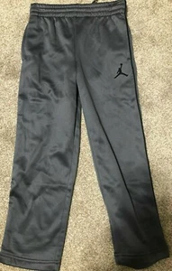 Brand New Boy's Nike Air Jordan Jumpman Therma-Fit Pants Gray (852747-485) 5 $48 - Picture 1 of 3