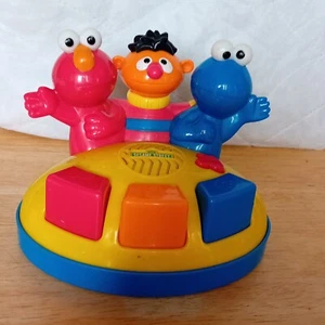 Sesame Street Elmos Giggle Gang Piano Toy Cookie Monster 2005 Rare - Picture 1 of 4