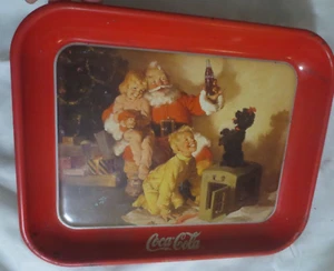 Bandeja de Navidad Coca Cola Papá Noel con niños y caniche arañazos - Imagen 1 de 7