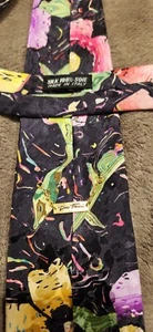 Dino Ferrari Vintage Designer Men’s Tie 100% - Silk Hand Made In Italy - Picture 1 of 5