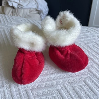 Botines rojos Bearington Baby Collection blancos de piel sintética talla 6-12 meses nuevos con etiquetas Foto 1 de 3