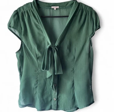 Camisa Lux Y2K Verde Esmeralda Transparente Abotonada - Botones Corazón - De Colección Foto 1 de 4