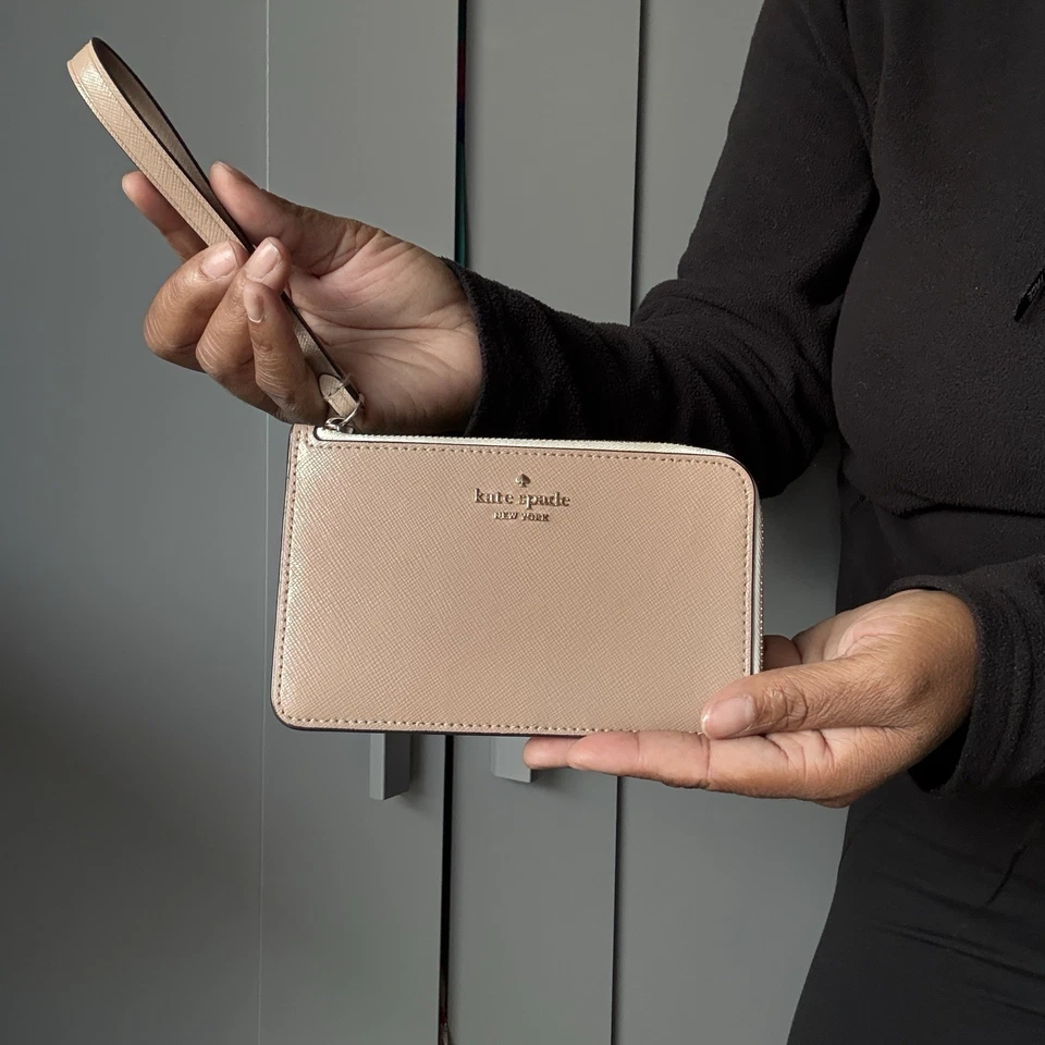 Cartera Kate Spade Lucy Bicolor Pequeña L Cremallera Muñequera Tostada Avellana Foto 1 de 4