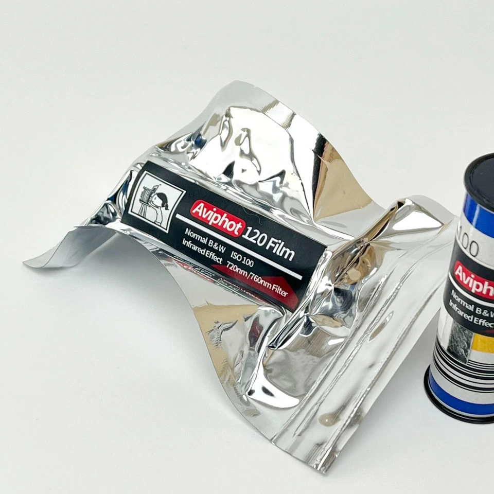 Aviphot 120 Film(Infrared) Black and White Negative Film ISO 100(120 Roll Film) - Image 1 of 4