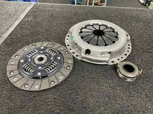3PCE CLUTCH KIT AGILA BALENO SWIFT IGNIS 1.3 1.5 WAGON R+ 1.3 EXEDY NEW - Picture 1 of 2