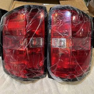 Rear Tail Lights Lamps For Chevy Silverado 1500 2500 3500 2014-2019 LYPL-148S-1 - Foto 1 di 7