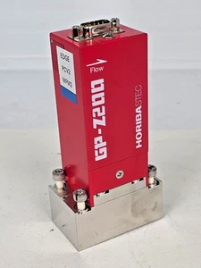 Used HORIBA STEC GP-Z720RF auto pressure regulator & mass flow meter - Picture 1 of 4