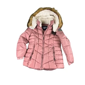 Reebok Ragazza Puffer Jacket Grande Rosa con Cappuccio Ecopelliccia Bordo Cappotto Nuovo con etichette Lungo 36" - Foto 1 di 10