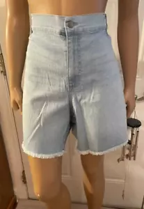 Size 3X Just Be Distressed Light Blue Jean Shorts w/ useable back pockets - Picture 1 of 4