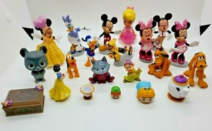 20+ Disney Figures and Accessories Lot includes Tsum Tsum - Picture 1 of 12