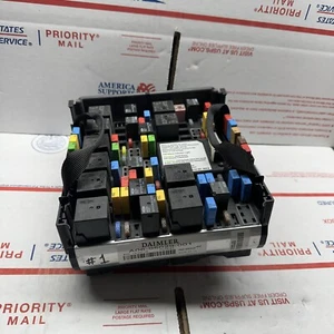 DAIMLER A06-95029-001 OEM MODULE - POWER DISTRIBUTION, 1, CIRCUIT BREAKER - Picture 1 of 12
