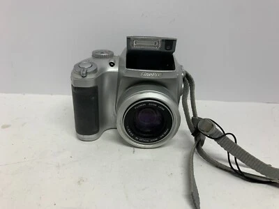 Fujifilm FinePix S Series S3100 4.0MP Digital SLR Camera tested and works - Image 1 of 4