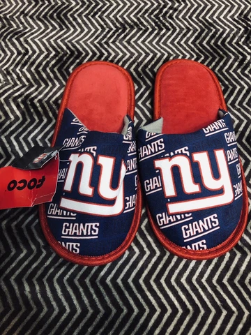 New York Giants House Shoes/ Sleepers For Kids Size L(5-6) Blue And Red Cover