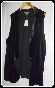 C J BANKS BLACK VELVET WAISTCOAT SIZE 2X - NEW - UNWORN - Picture 1 of 1