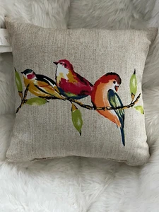 PILLOW DECORATIVE BIRDS INDOOR/OUTDOOR MAINSTAYS NWT - Picture 1 of 2