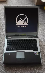Fujitsu Amilo M7440 2.13GHz Laptop Linux Office 1.5h Batt 64GB SSD Cheap - Picture 1 of 6