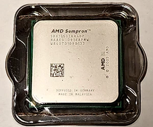 AMD Sempron Processor 1250 SDH1250DPBOX - 2.2ghz Socket AM2 - Picture 1 of 6
