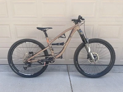 2020 Guerrilla Gravity Megatrail 29er (Small) w/ Durolux 38, 1x12, X-Fusion! - Image 1 of 4