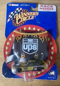 Dale Jarrett 2001 UPS Race The Truck 1:64 - Bild 1 von 2