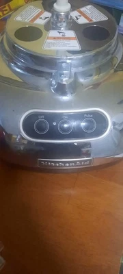 KitchenAid MODEL KFP740CR0 9-Cup Food Processor Chrome & Accessories See VIDEO - Image 1 of 4