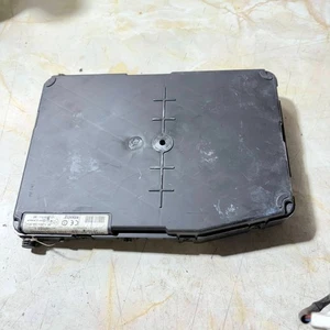 Renault Megane Mk2 03-08 Comfort Body Control Module 8200306435 - Picture 1 of 16