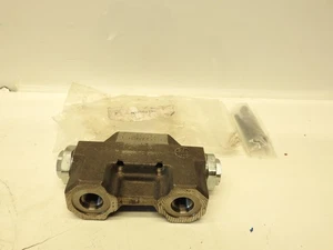 New 600104-H  602002101 Y02002101-H Hydraulic lock valve - Picture 1 of 8