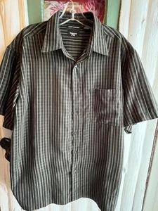 Haggar Luxury Microfiber SS Button Shirt Sz L - Picture 1 of 7