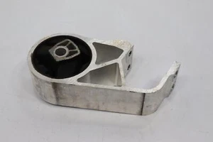 AUTOMATIC TRANSMISSION REAR MOUNT BRACKET OEM GMC ACADIA 2.5L FWD 2020 - 2021 - Foto 1 di 6