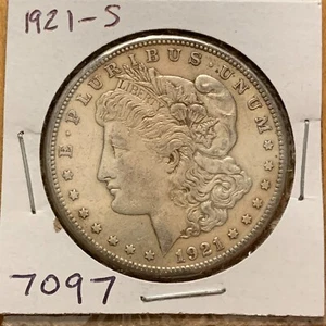 1921 S Morgan Silver Dollar 7097 - Picture 1 of 3
