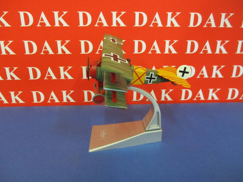 Die cast 1/48 Modellino Aereo Aircraft Fokker Dr.1 Last Fight 1918 W.Steinhauser - Immagine 1 di 4