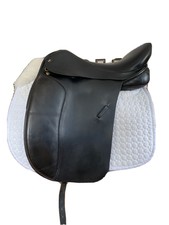 18” Black Country Dressage Saddle MW Tree