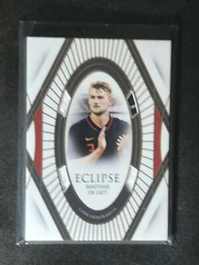 2023-24 Futera Unique Eclipse Gold Matthijs De Light 21/30 Juventus Relic - Bild 1 von 2
