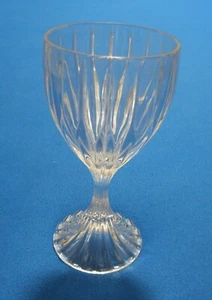 Mikasa Park Lane Pattern Crystal Wine Glass 6 1/4" Tall Clear Glass - Picture 1 of 5