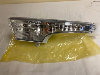 Conjunto de luces intermitentes Depo, lado del conductor, para Nissan Altima 13-15  Foto 1 de 4