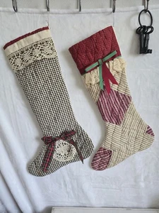 Lot of 2 Vintage quilted stockings 18 in.  handmade 80s - Picture 1 of 5