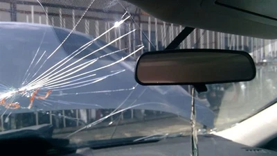 00-01 03-11 12 13 14 15 16 17 2018 19 20 21 22 23 Nissan Altima Rear View Mirror - Image 1 of 4