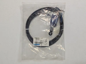Telemecanique XCMN2115L2 Limit Switch, Roller Lever, 1NC-1NO, 2 meter cable - Picture 1 of 3