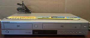 Samsung DVD-V5650 DVD/VCR Combo, No Remote, DVD Works, VHS Doesn't - Parts Only! - Picture 1 of 7
