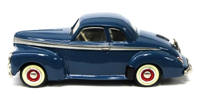 STUDEBAKER CHAMPION 1941 CUPÉ modelos occidentales #WMS75 1/43 metal blanco sin usar, en caja tr1 Foto 1 de 4