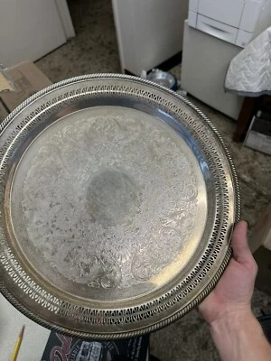 Bandeja de servicio chapada en plata International Silver Co de colección placa de 15" de ancho Foto 1 de 2