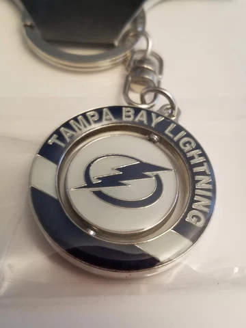 Tampa Bay Lightning JF Sports NHL Hockey Spinner Keychain 2953 Cover