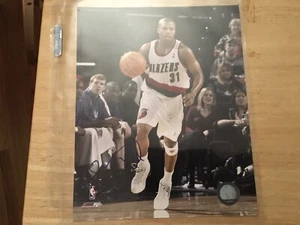 Sebastian Telfair Signed 8x10 Photo Portland Trail Blazers COA NBA Brooklyn - Picture 1 of 4