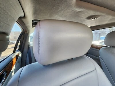 2004 2005 2006 2007 JAGUAR XJ8 XJ8L FRONT SEAT HEADREST GREY LHJ - Image 1 of 3