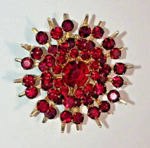 SPILLA vintage rosso intenso strass starburst tono oro 2" - Foto 1 di 5